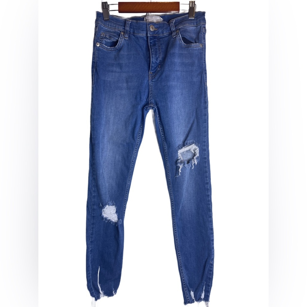 Free People Distressed Skinny Jeans Women’s Size 27R Cropped Raw Hem